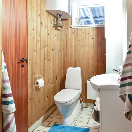 Four Bedroom Holiday In * Otterup