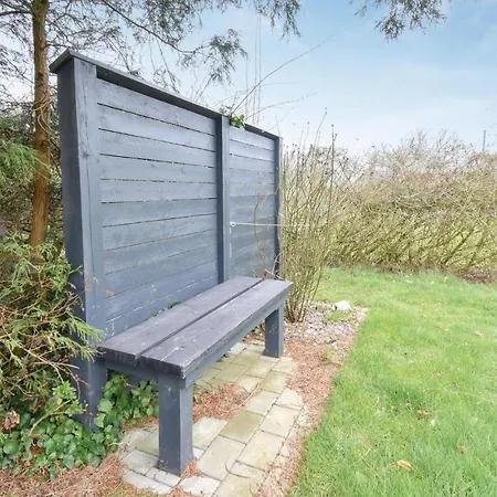Four Bedroom Holiday In Holiday home Otterup